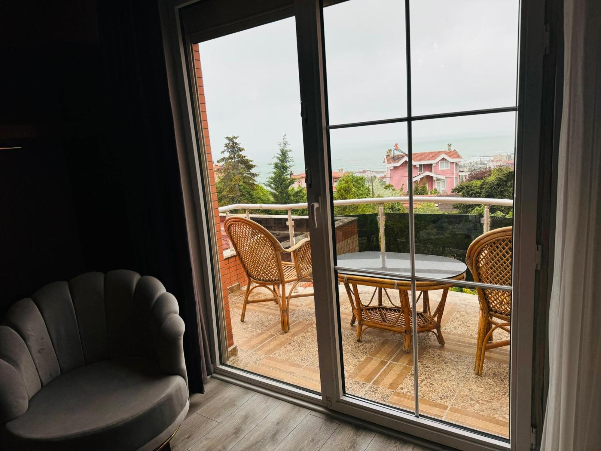 Istanbul Airport Treekos Suite Hotel Karaburun (Arnavutkoy) Exterior foto